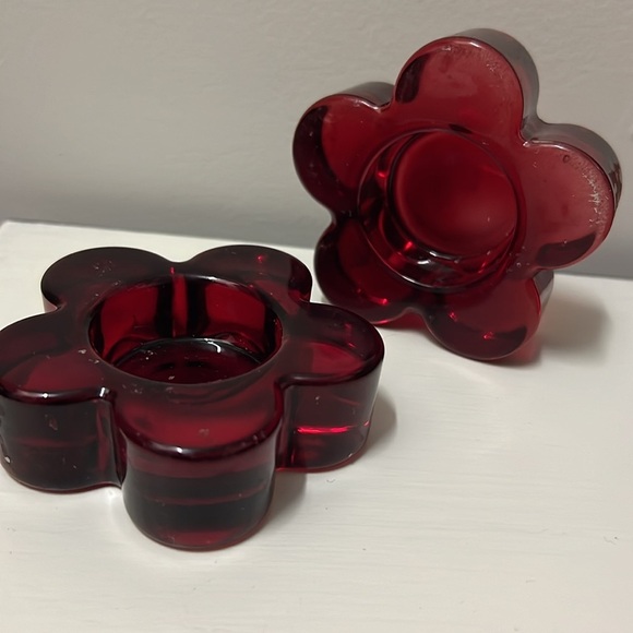 Red Glass Flower Votive Candle Holder - Picture 2 of 3